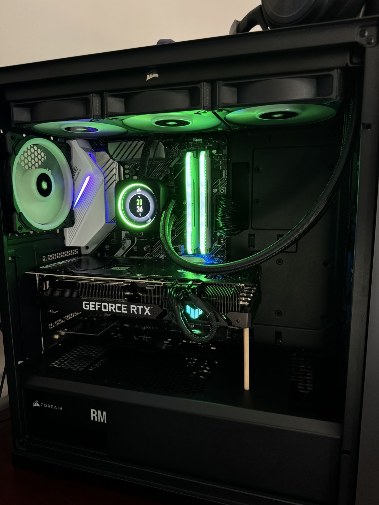Gaming PC RTX 3080TI With Peripherals