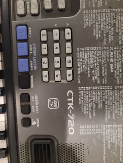 Piano Casio CTK-720