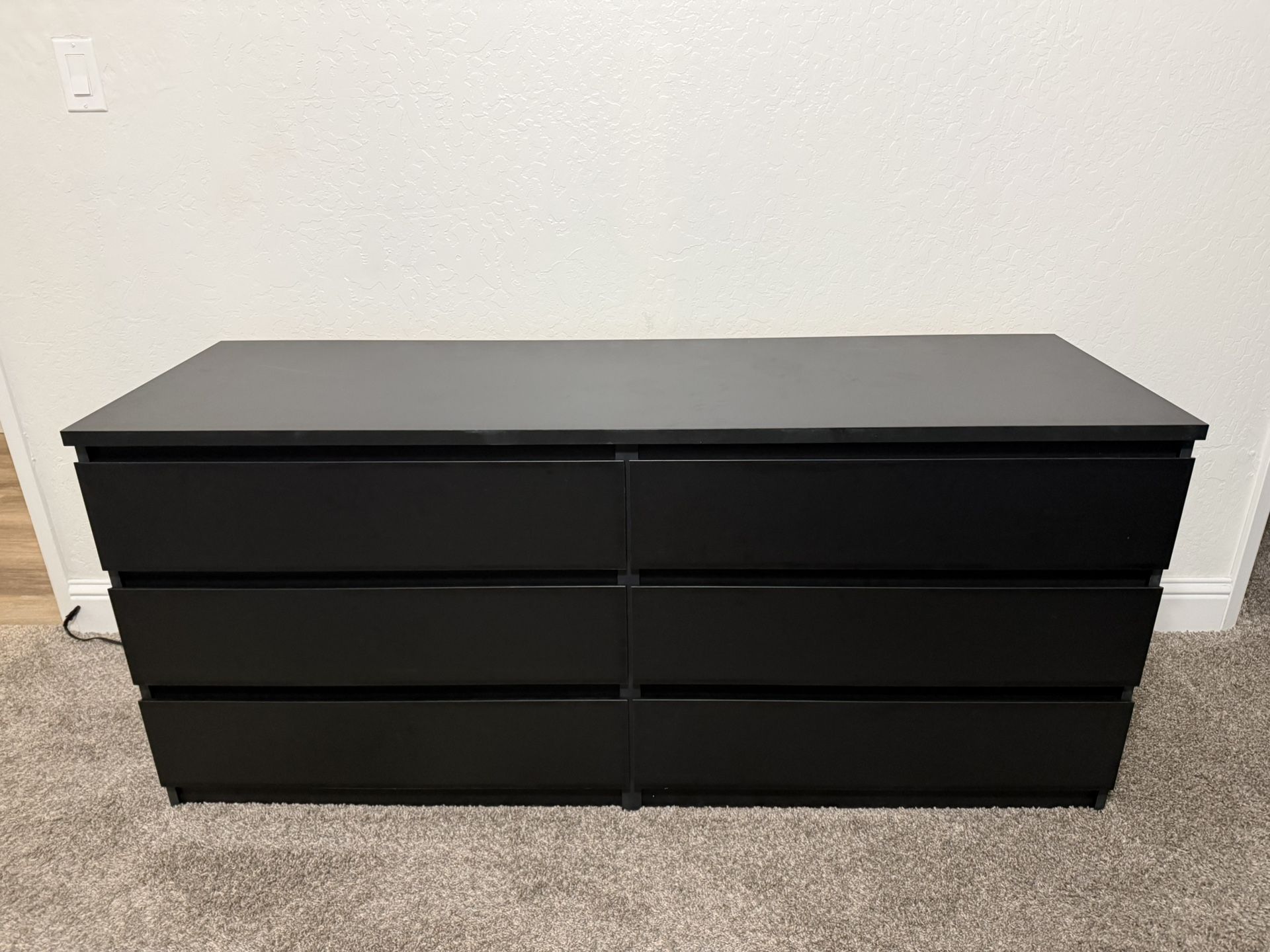 6 Drawer dresser