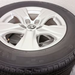 Toyota Size 27 Rav4