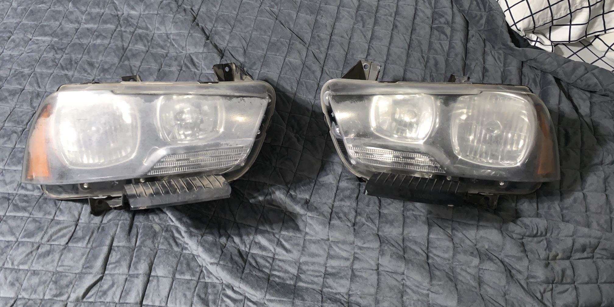 2011 - 2014 Dodge Charger Headlights