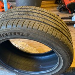 Michelin Pilot Sport All Season Tire 235 45ZR 18
