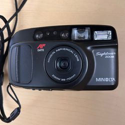 Minolta -Point And Shoot- 35mm Film - 35-70 Lens 