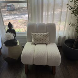 Modern Accent Chairs 