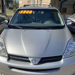 2005 Toyota Sienna