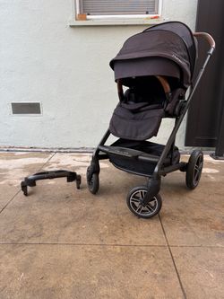 Nuna Mixx next with infant car seat attachment