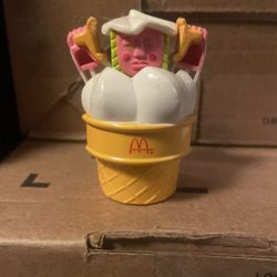 Vintage 1988 McDonalds Happy Meal Toy Robot Changeables Vanilla Ice Cream Cone