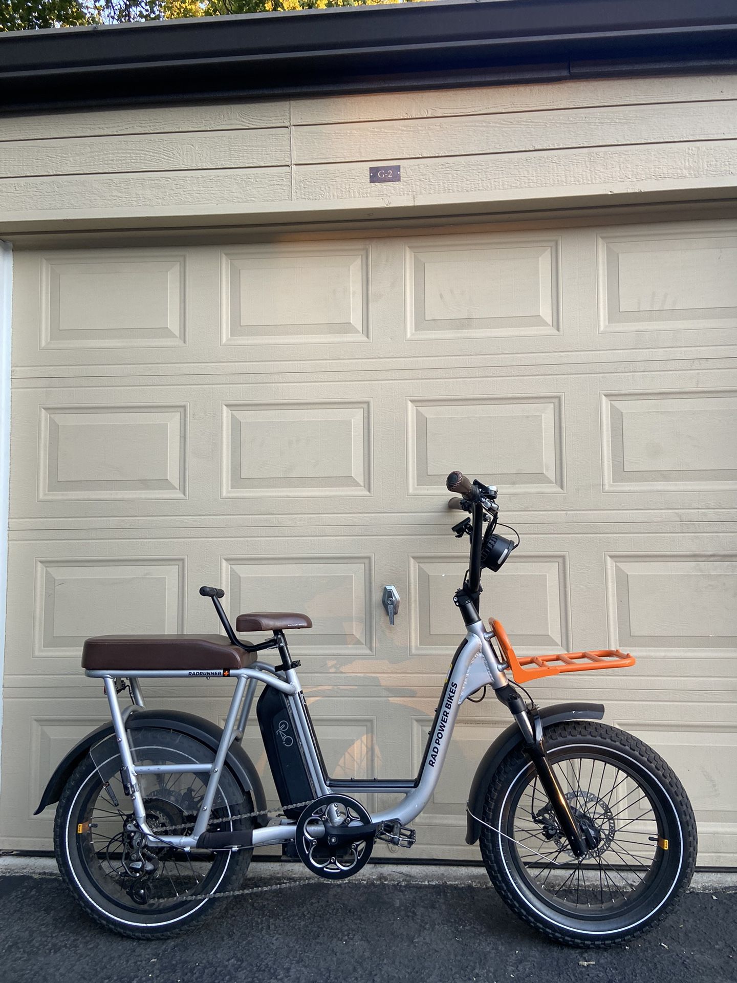 RadRunner Plus Electric Cargo Utility Bike Rad Power Bikes Bicycle e-bike ONLY 295 MILES