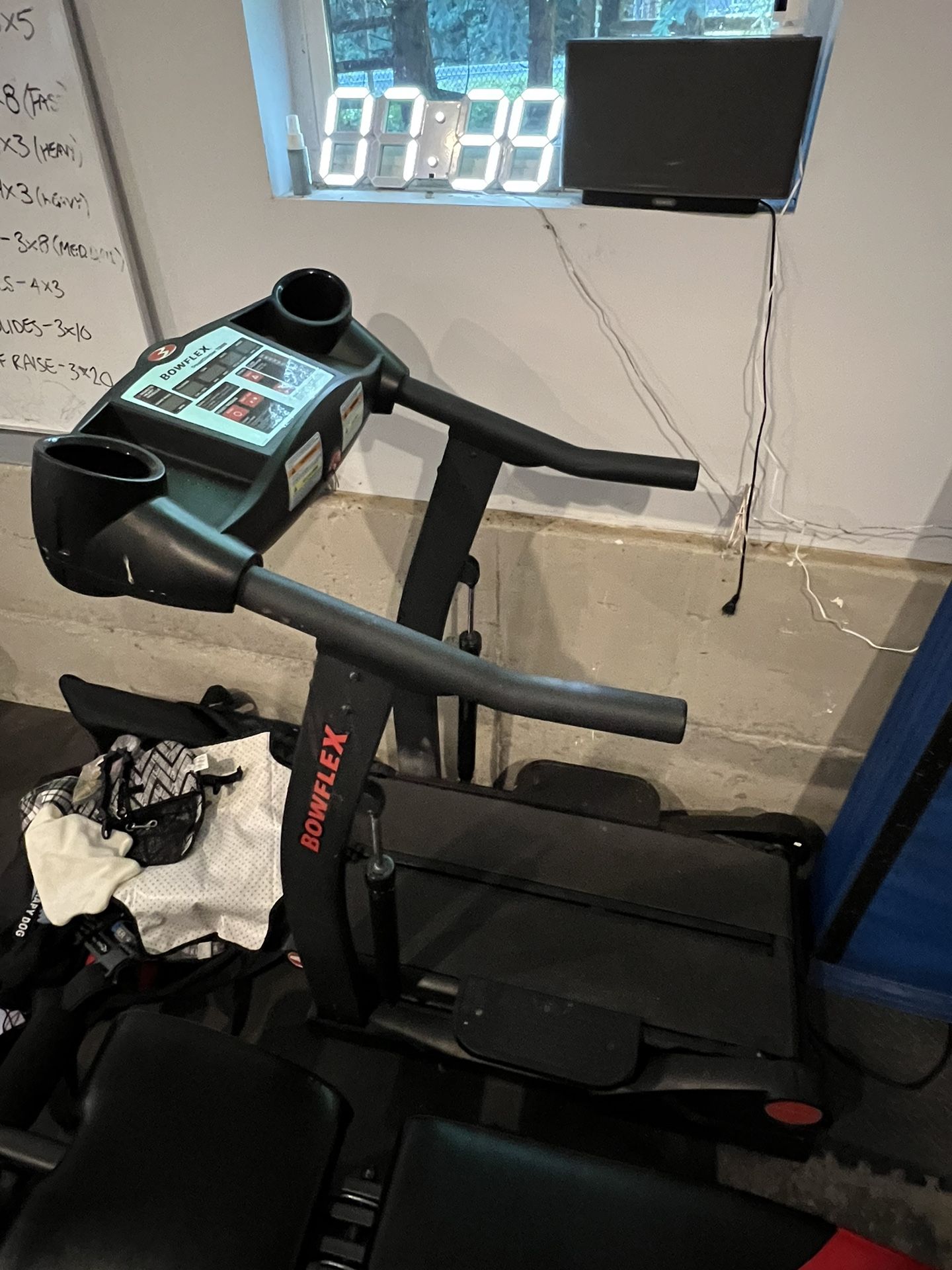 Bowflex Treadclimber