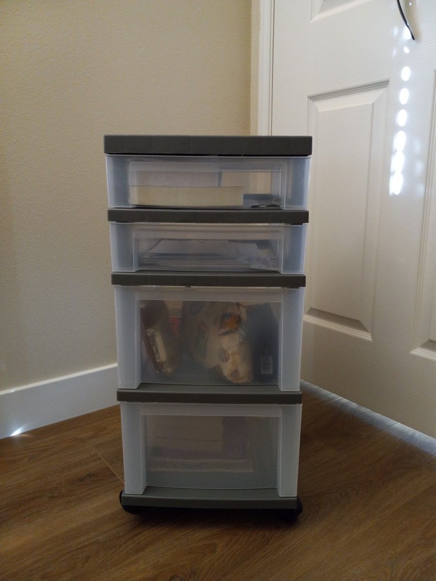 BRAND NEW, NEVER USED IRIS BRAND MULTI PURPOSE STORAGE CART