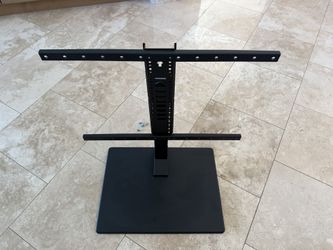 SANUS Universal TV Stand - Large Swivel Base