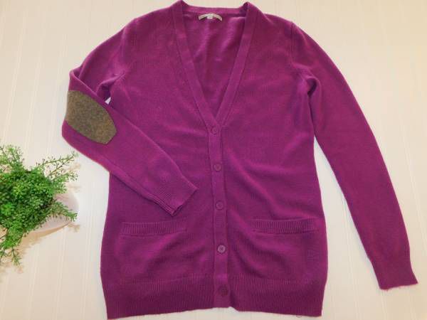 Gap Women's size S Fuchsia/Plum Color Wool Blend Elbow Patch Sweater