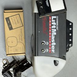 Liftmaster 3/4 HP Belt Drive Garage Door Opener