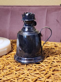 Vintage Wallace Silver Plate Oil lamp