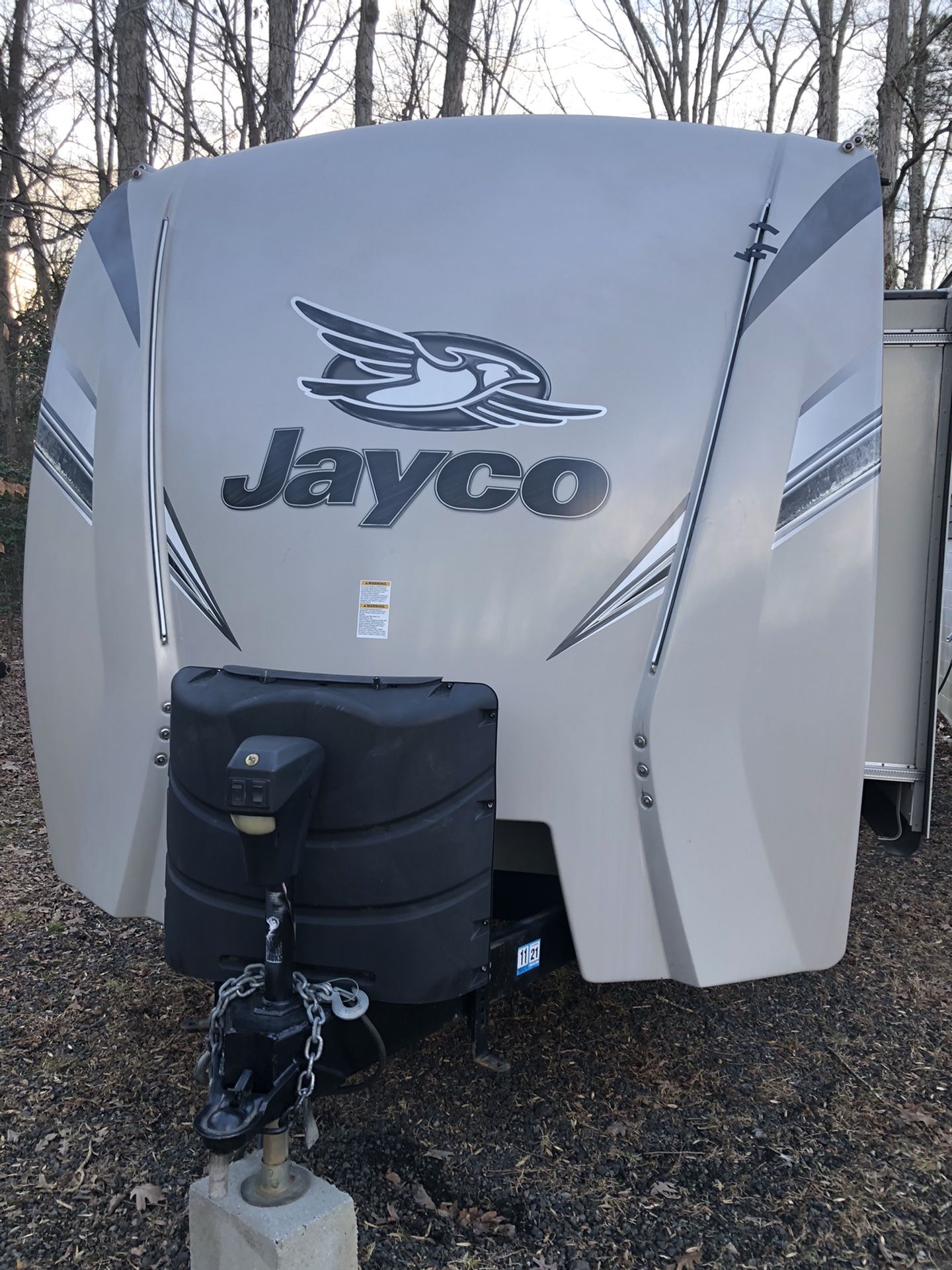 2017 Jayco eagle 37’ 10” travel HT series M295 DBOK