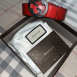 Red Gucci Belt (SIZE 30-32)