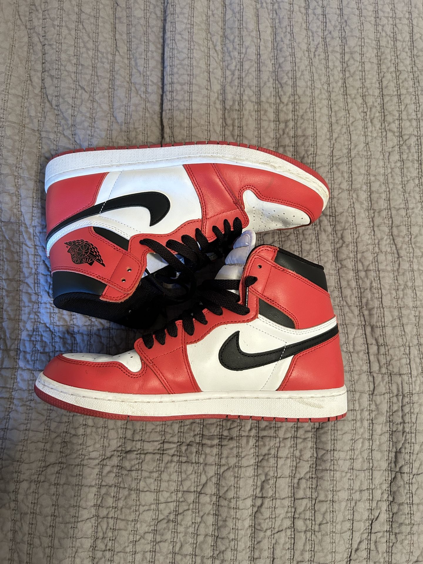 Jordan 1 Chicago 2015