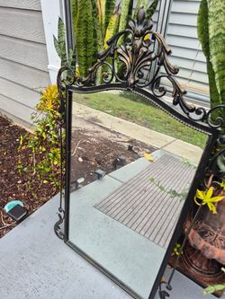 Vintage mirror, iron fram