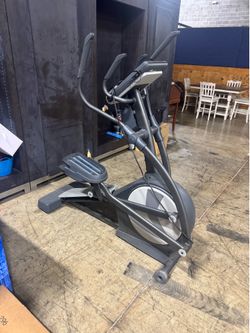 🔥 HealthRider Elliptical – Like New! 💪🏽 Only $350 OBO