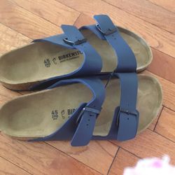 Birkenstock Men’s Arizona, navy blue, size 12-12.5. European size 45. Made in Germany. New without box.