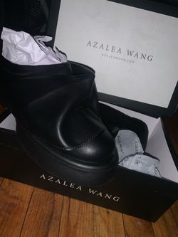 NEW Azalea Wang Maitye Black Chunky Loafers Size 9 – Never Worn