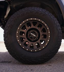 Method Race Wheels 309 Grid Matte Black 17s