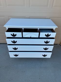 White 6 Drawers