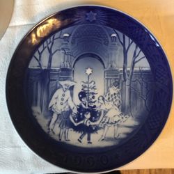 1990 Royal Copenhagen Plate