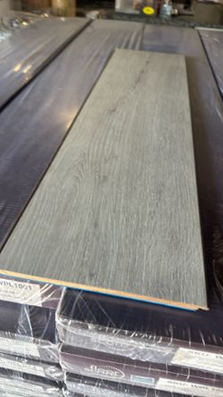 Floor laminate WPL 1001 Random EIR finish 100 % Waterproof 15.58 SqFt per box Price 2.19 SqFt