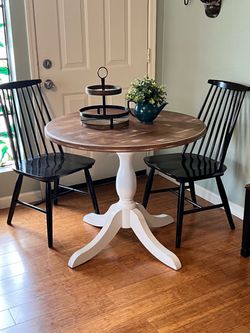 Round Pedestal Dining Table with 2 Chairs