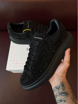 Alex McQueen (Size 10)