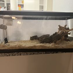 Enclosures / Tanks 