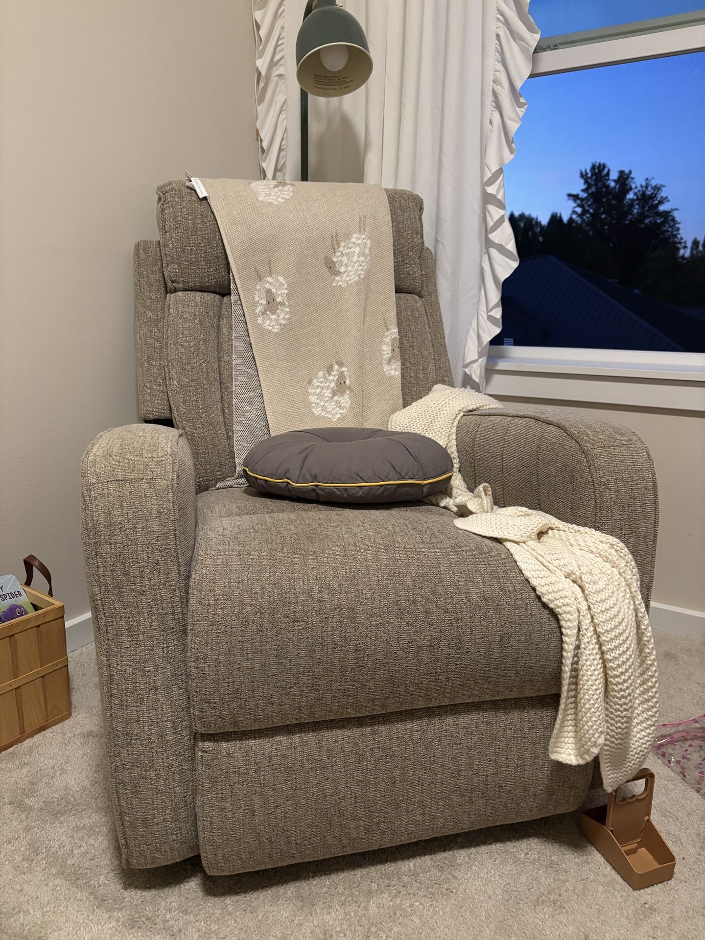 Rocking swivel Recliner Chair - Free