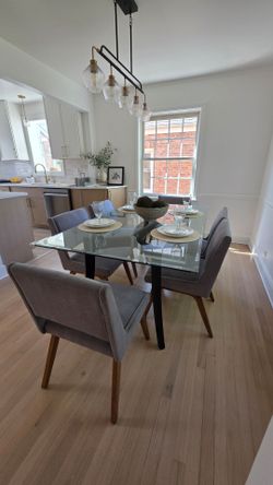 Glass dining table and 6 chairs