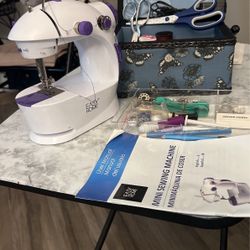 Easy Home Mini Sewing Machine 