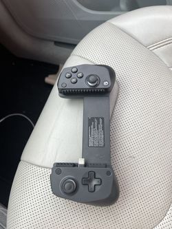 Backbone One – Xbox Edition (USB-C) mobile gaming controller. The ABXY