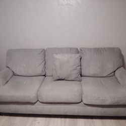 Gray Sofas Fairr Condition Mast Pick Up 