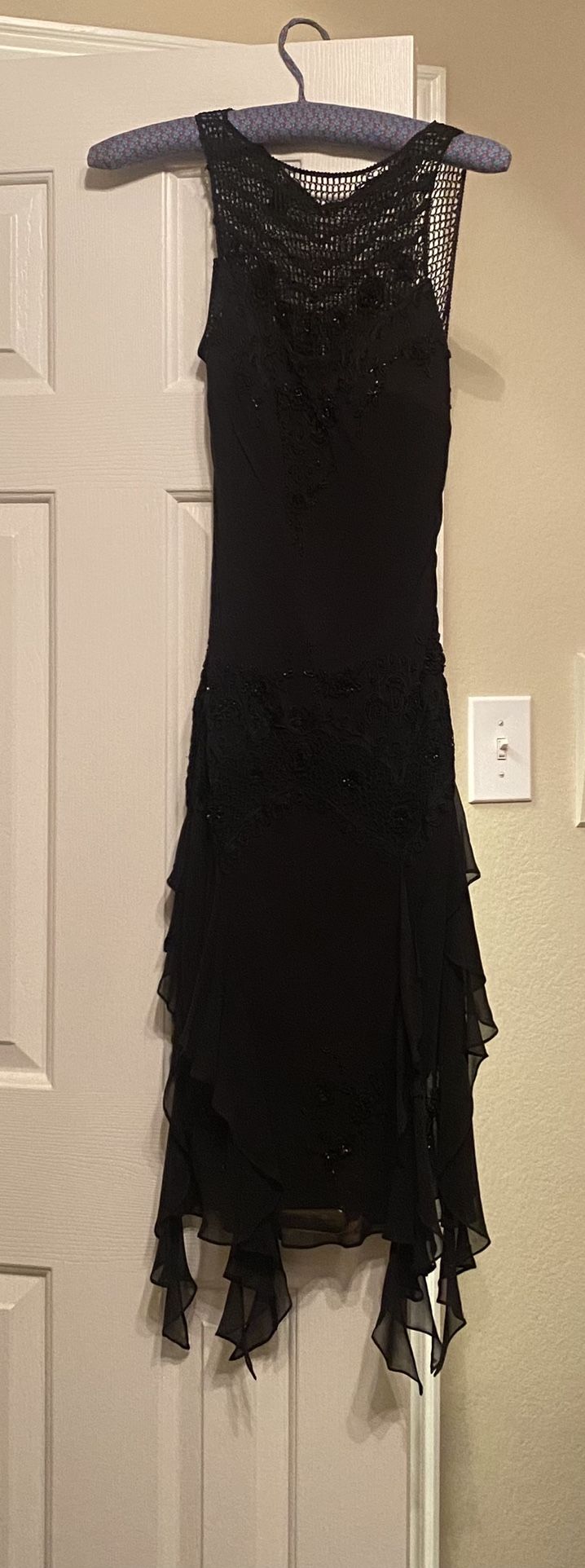 Absolutely Stunning Sue Wong Silk Mid Length Black Gown