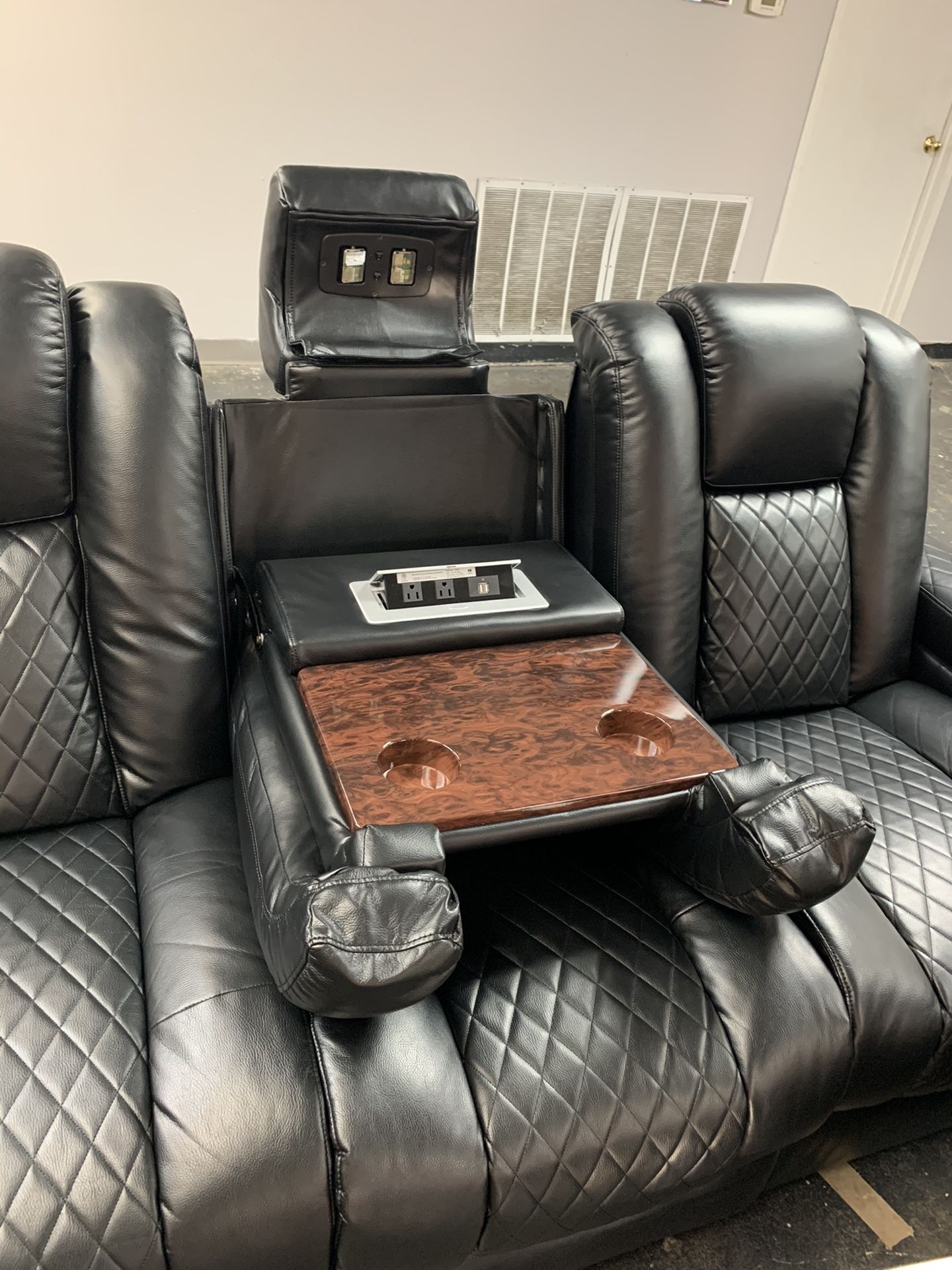 Delangelo power sofa & loveseat
