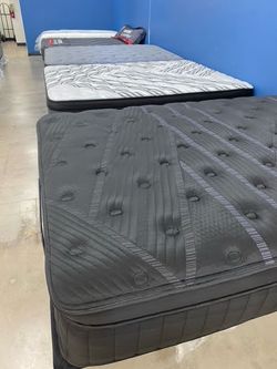 Brand New Queen Mattress Floor Models- Only 20 needed up front!