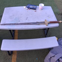 It's a old sword that I kind of know about