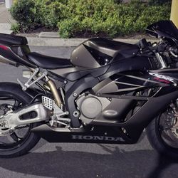2005 Honda CBR1000RR