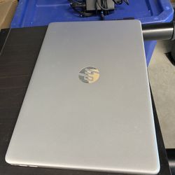 HP Laptop/w Charger 