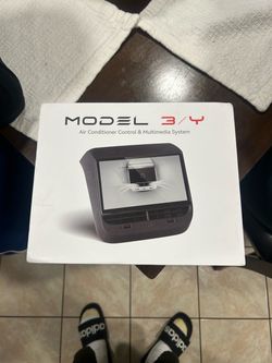 Tesla - model 3/y air conditioner control and multimedia system