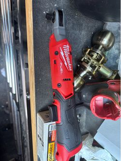 Milwaukee M12 Rachet
