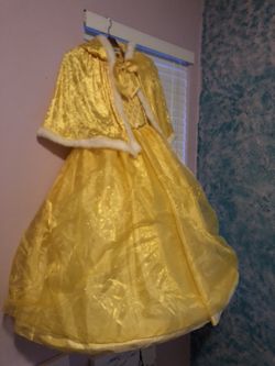 Belle costume size 10/12