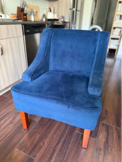Blue velvet Chair
