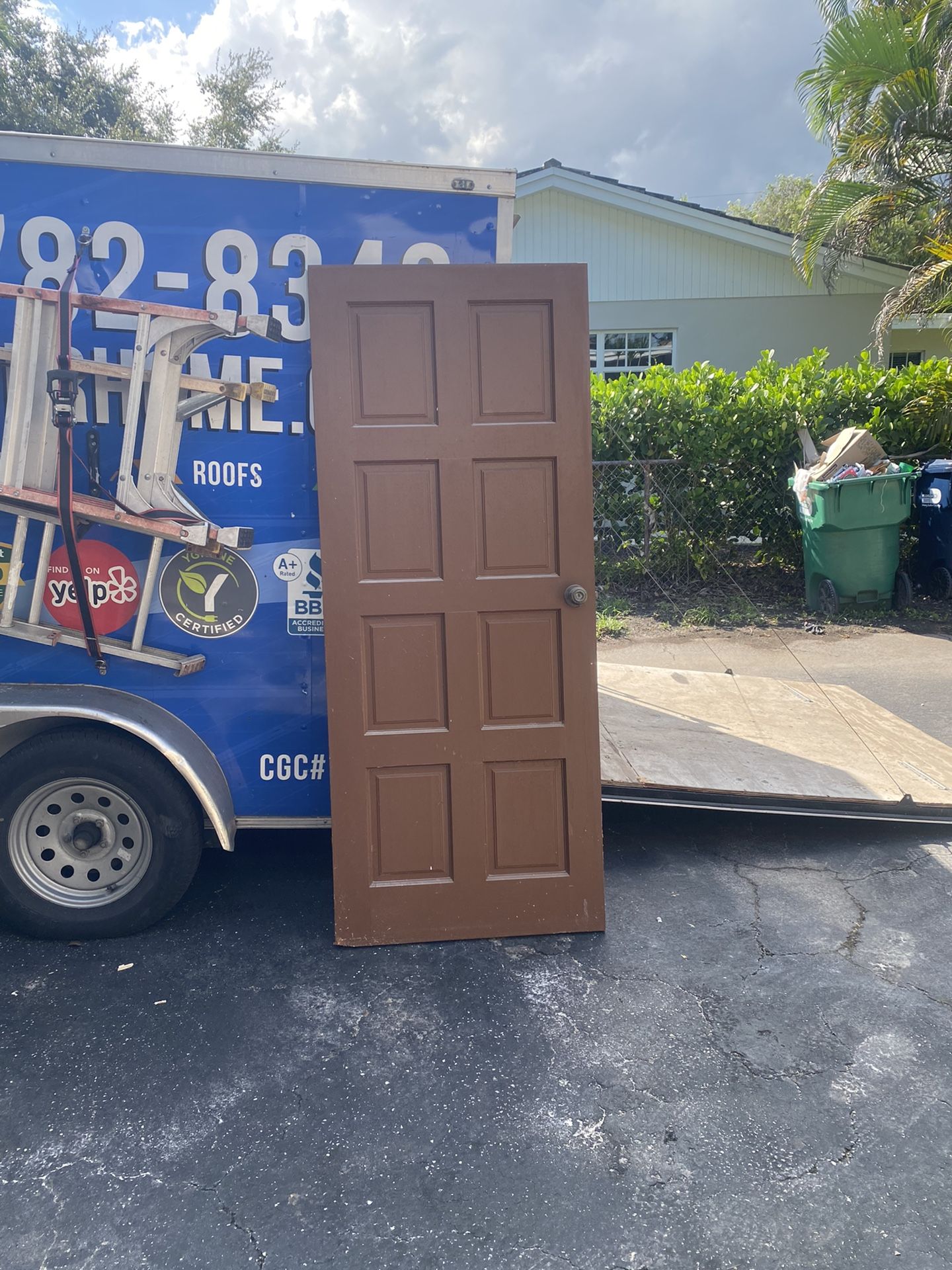 Puerta Exterior De Madera Solida for Sale in Miami, FL OfferUp