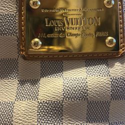 Louis Vuitton purse