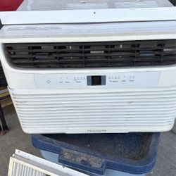 Frigidaire Window Air Conditioner 
